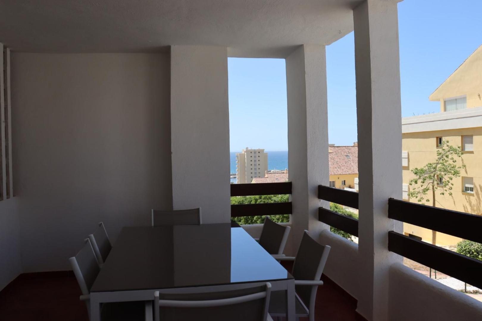 Port View - Reina Sofia Daire Estepona Dış mekan fotoğraf